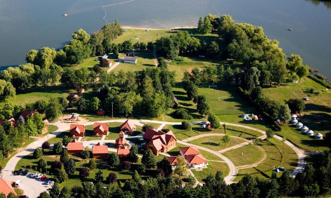 Zalaegerszeg Complejo | Aquatherma Termálfalu Zalaegerszeg