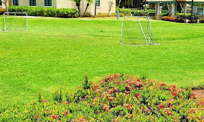 Las Carreras Apartamento | Aquatika Beach Resort Garden Apt for 8 people!