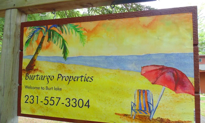 Indian River Casa | "Aquemok" - Nativo americano para 'End of the trail'