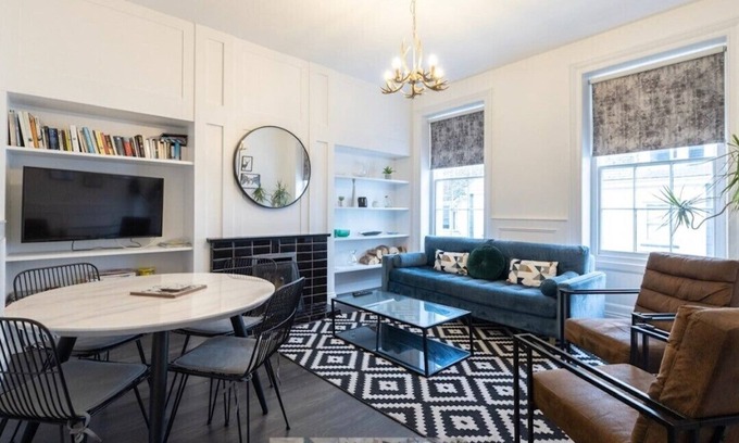 St. Helier Apartamento | Aquila House: 2 Bed Victorian Apartment