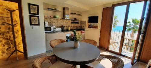 Centro histórico Apartamento | AR28-3, Apartamento con vistas mediterráneo