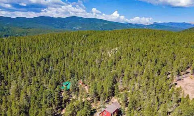 Black Hawk Cabina | Arapaho Forest Lodge | Hot Tub, Game Room, Hiking