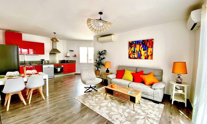 Hyeres City Centre Apartamento | ARC EN CIEL - Spacious and stylish downtown!