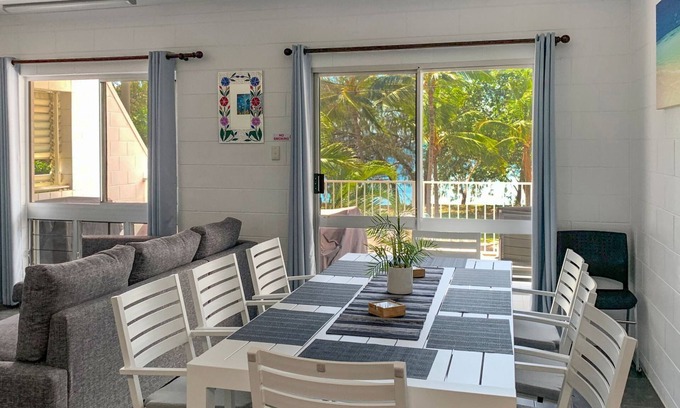 Arcadia Apartamento | Arcadia Beach Unit 3 - Beachfront Holiday