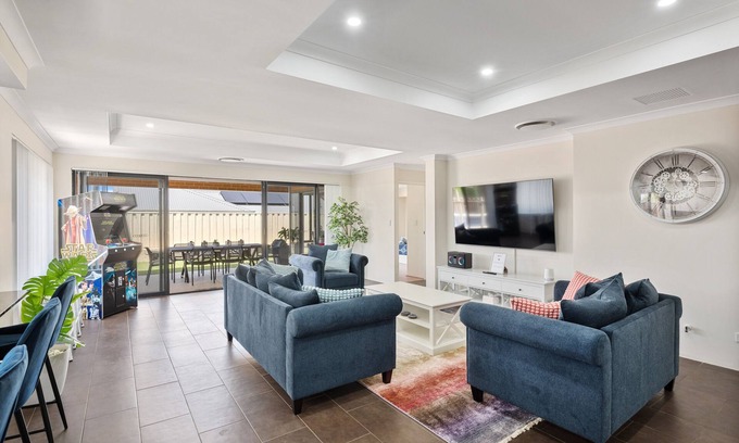 Halls Head Casa | Arcadia Retreat - 4-bed, 2.5 bath oasis with pool, theatre, and arcade machine!