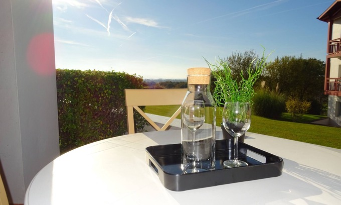 Arcangues Apartamento | Arcangues - Cerca de Biarritz - Apartamento "Cozy Chic" - 2/4 personas - Wifi