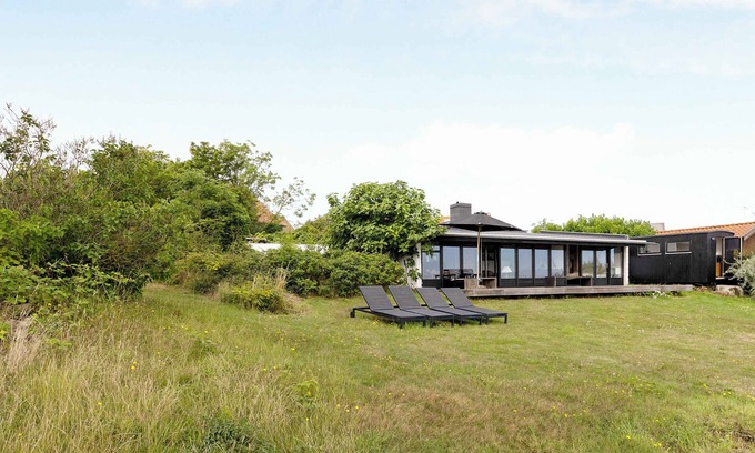 Gudhjem Casa | Architect designed holiday home with sea view