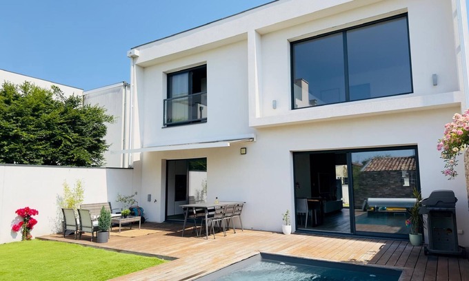 Lestonat - Monsejour Casa | Architect-designed house for 6 people with swimming pool