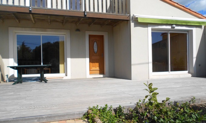 Balaruc-les-Bains Villa | Arquitecto chalet con piscina cerca de la costa (Sète), WiFi, Clima...