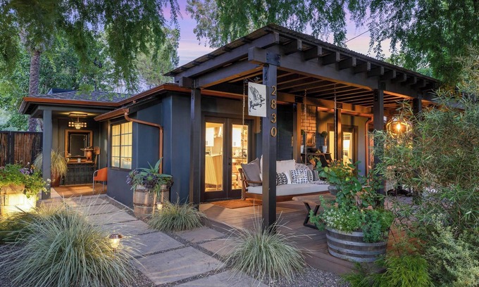 Los Olivos Casa | Architectural Farmhouse Retreat in Downtown Los Olivos, "The Flying Pig"