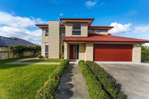 Whanganui Casa | Architectural Retreat in Prestigious Whanganui