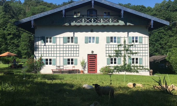 Prien am Chiemsee Casa | Arquitectónicamente sofisticada granja reformada con lago