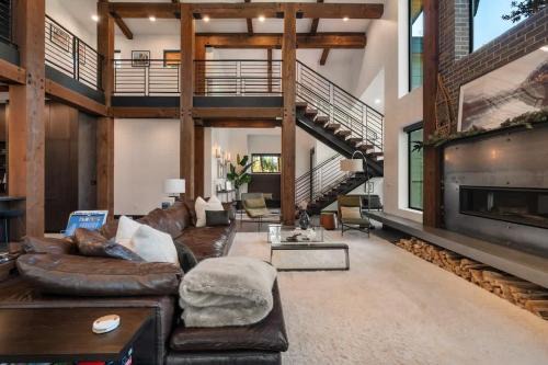 Cle Elum Casa | Architecturally stunning Cle Elum luxury retreat