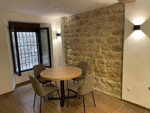 Úbeda Apartamento | Arco de las descalzas