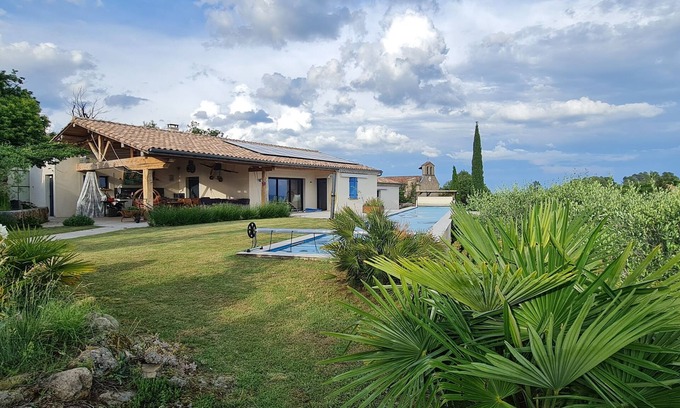 Planzolles Casa | Ardèche Sud - pequeña villa orientada al sur con magníficas vistas panorámicas