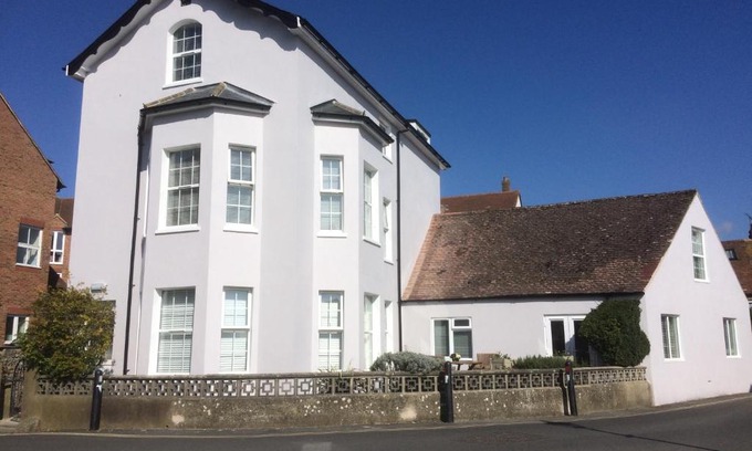 Arundel Casa | Arden House