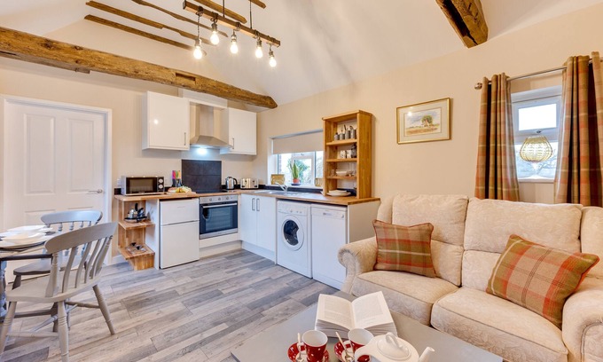 Sudbury Casa | Ardley Cottage Hedgehog