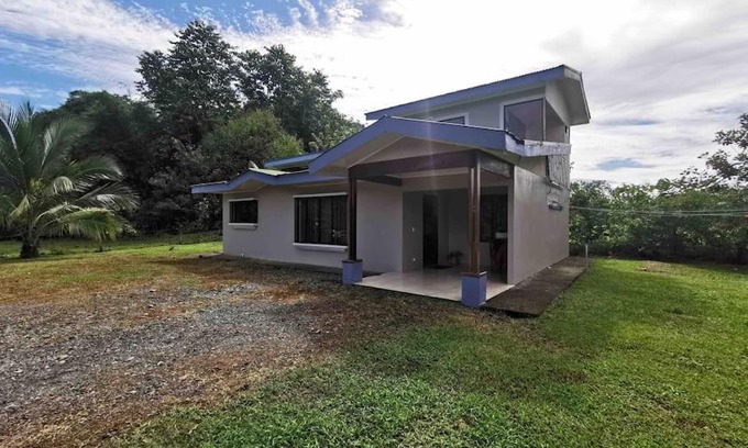 La Fortuna Apartamento | Arenal Urbina’s / beatifull green area