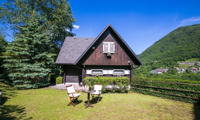 Occagno Chalet De Esquí | Argegno Chalet
