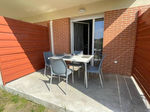 Saint-Aubin-le-Monial Apartamento | Argelès sur mer - Appartement deux pièces - AR920-006