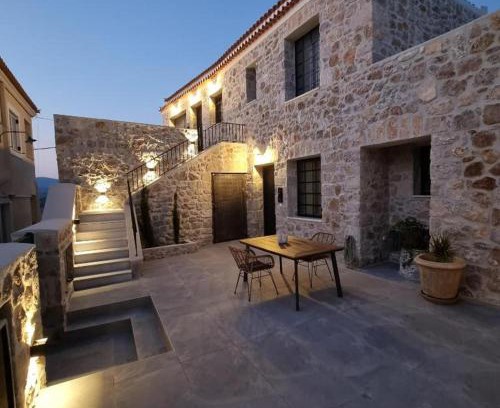 Kranidi Apartamento | Argolis Stone Homes