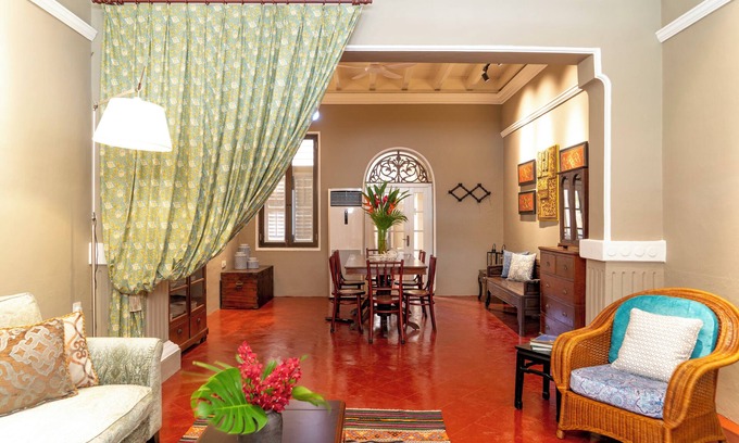 Historic George Town Casa | Argus Residence