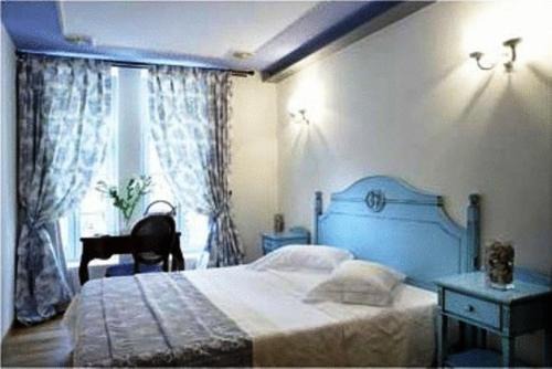 Gefira Mpania Hotel | Arhontiko Pepos