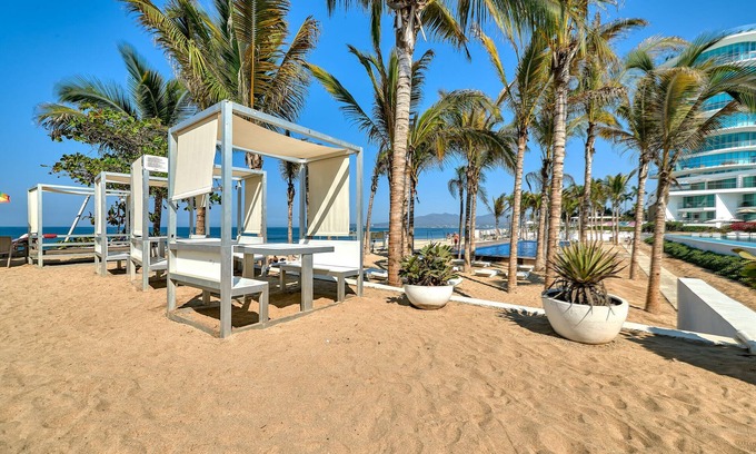 Flamingos Apartamento | Aria Ocean by Naya Homes