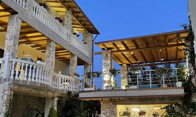 Vlore Apartamento | Arial Penthouse Suites
