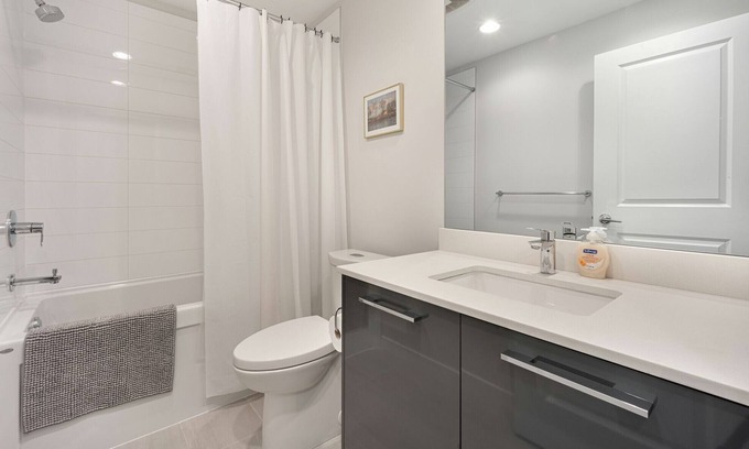 Richmond Apartamento | ARIES PALACE - 2 BDR 2 BATH MORDEN & LUXURY