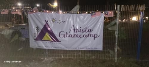 Janda Baik Otro | Arista glamcamp