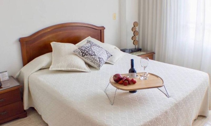 El Castillo Apartamento | Arkadia Mall-Rodeo-Desayuno-LimpiezaDiaria-56m2-06