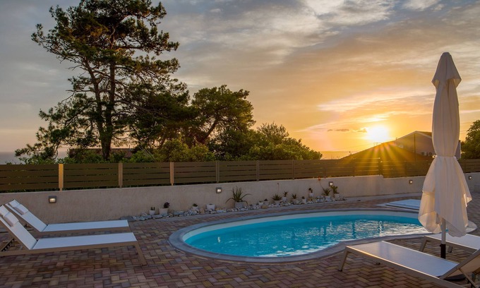 Minia Casa | Arktos Sunset Villa