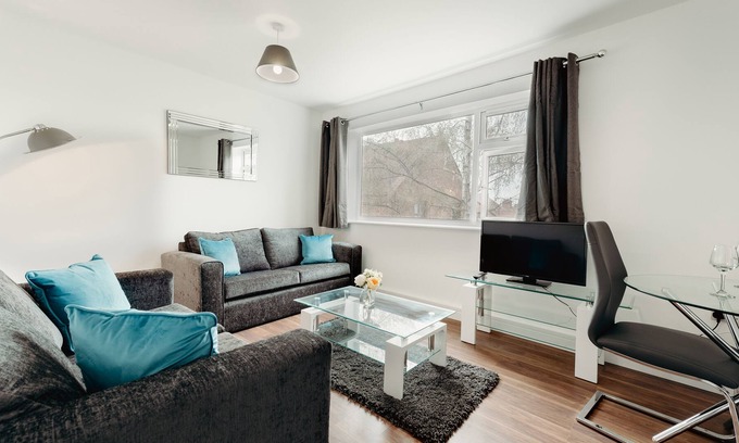 Hinckley Apartamento | Arlan Apartments Comfort and Ease, Hinkley - Apt B