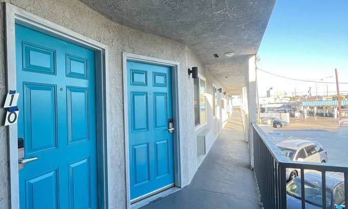 Inglewood Hotel | Arlo Motel