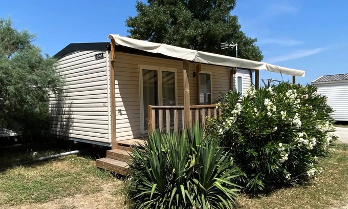 Villeneuve-les-Maguelone Casa | Arnel Campsite ** - Mobile home Riviera Flower - 32m2 - 2 bedrooms 4 people