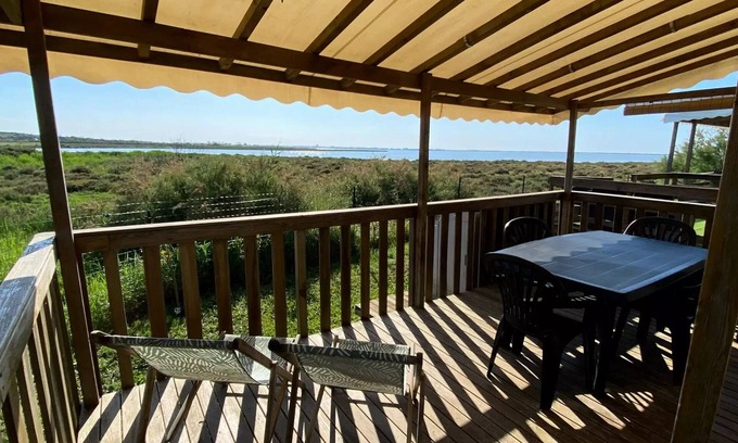 Villeneuve-les-Maguelone Casa | Arnel Campsite ** - Mobile home Key West - View pond - 3 ch - 6 people
