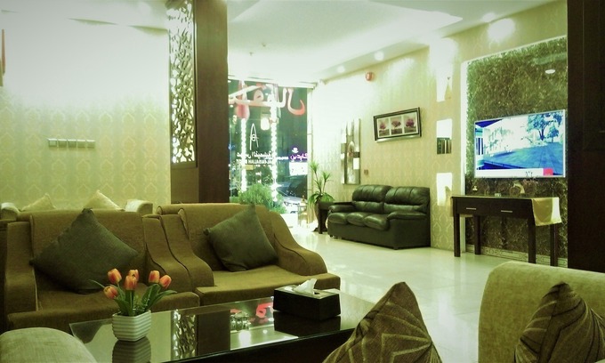 Dammam Apartamento | Aros Alfaisaliah Furnished Units