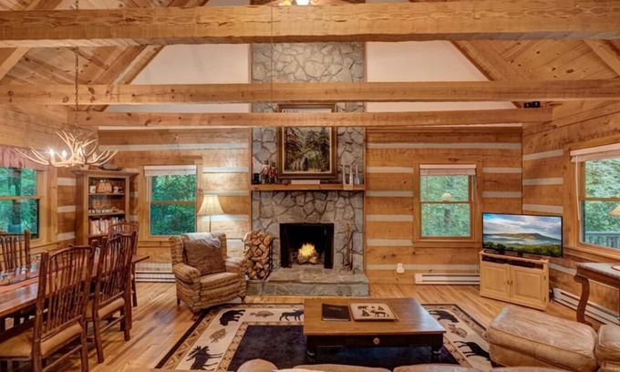 Seven Devils Cabina | KingFish Cabin / Cute Log Cabin / Low Rates / Cozy- Cerca de las atracciones de High Country - 10% de descuento de última hora - descuento incluido en el presupuesto en línea