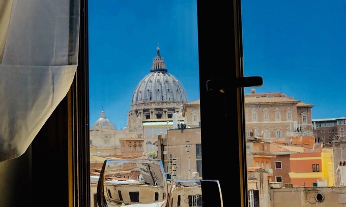 Rione XIV Borgo Casa | Art Atelier Vaticano