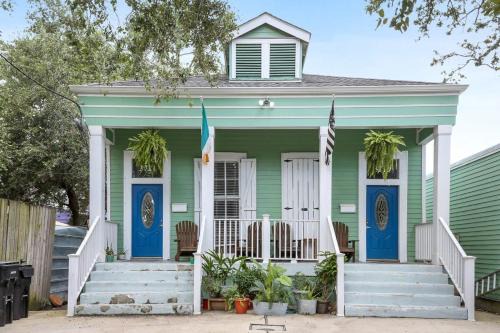 Mid-City Casa | Art Filled Sanctuary in the Heart Of Mid City
