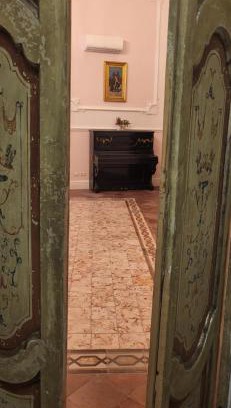 Historical Center Hotel | Art house Venusio luxury home