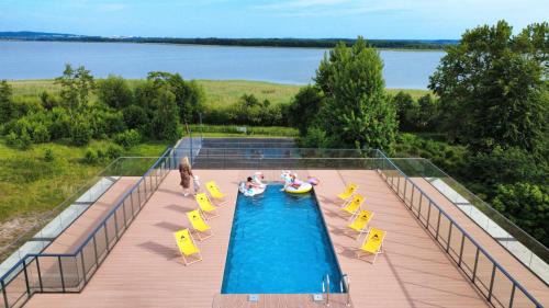 Uniescie Apartamento | Art Lake Baltic Resort z basenem - by Royal Aparts