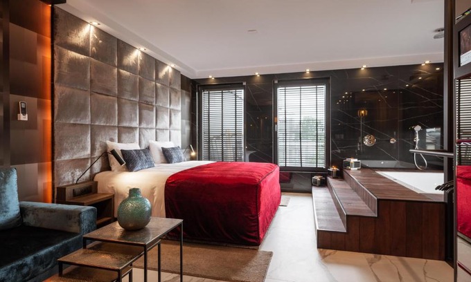 City Centre Hotel | Art Suites Boutique Hotel - Krakow Center