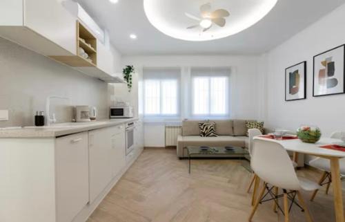 Atocha Apartamento | Artbel Rentals en Embajadores
