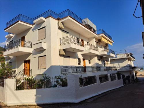Loutra Edipsou Apartamento | ARTEMIS and FILLO