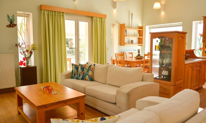Agios Georgios Pagon Casa | Artemis House