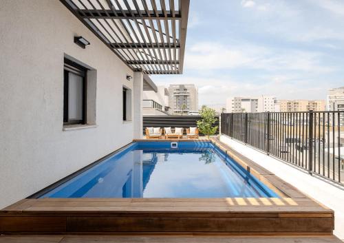 Tiberias Apartamento | Artemis Luxury Apartment with Private Pool and Stunning Views in Tiberias
