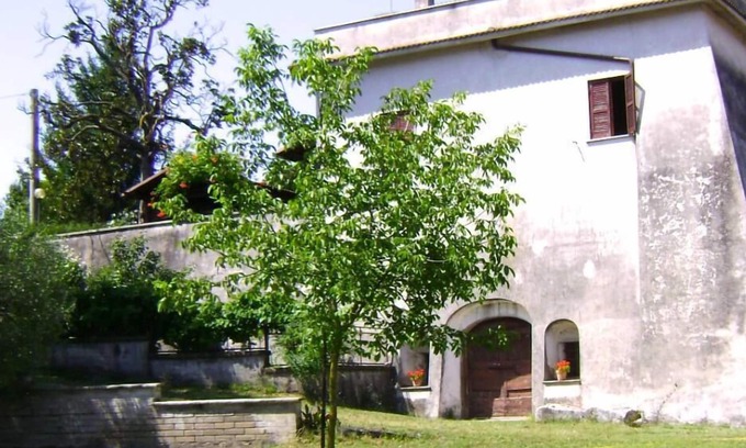 Artena Casa | Artena: Roma - Villa con jardín - a 30 minutos de Roma! A pocos minutos de Rainbow Magic Land!