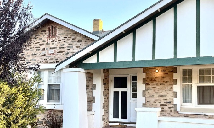 Burra Casa | Arthur's Place - Burra
